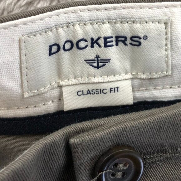 NWT Dockers Mens Pants Size 36x30 Easy Khaki Classic Fit Straight Leg Workwear - Picture 3 of 13